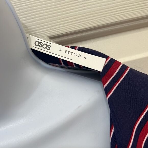 ASOS Pantsuit Sz 0 V Neck Collar Short Sleeve Navy Blue Red Striped Side Belted - Picture 3 of 15